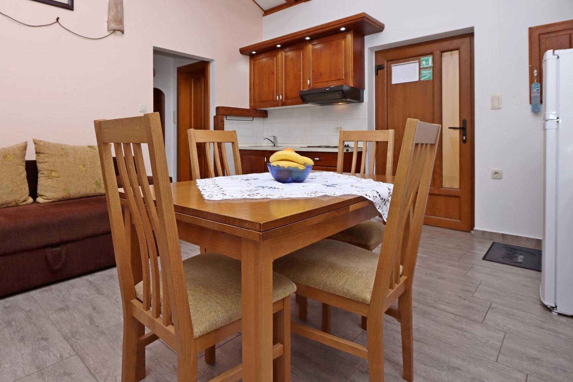 מטולי Apartments With A Parking Space Opatija - Pobri, Opatija - 7813 חדר תמונה