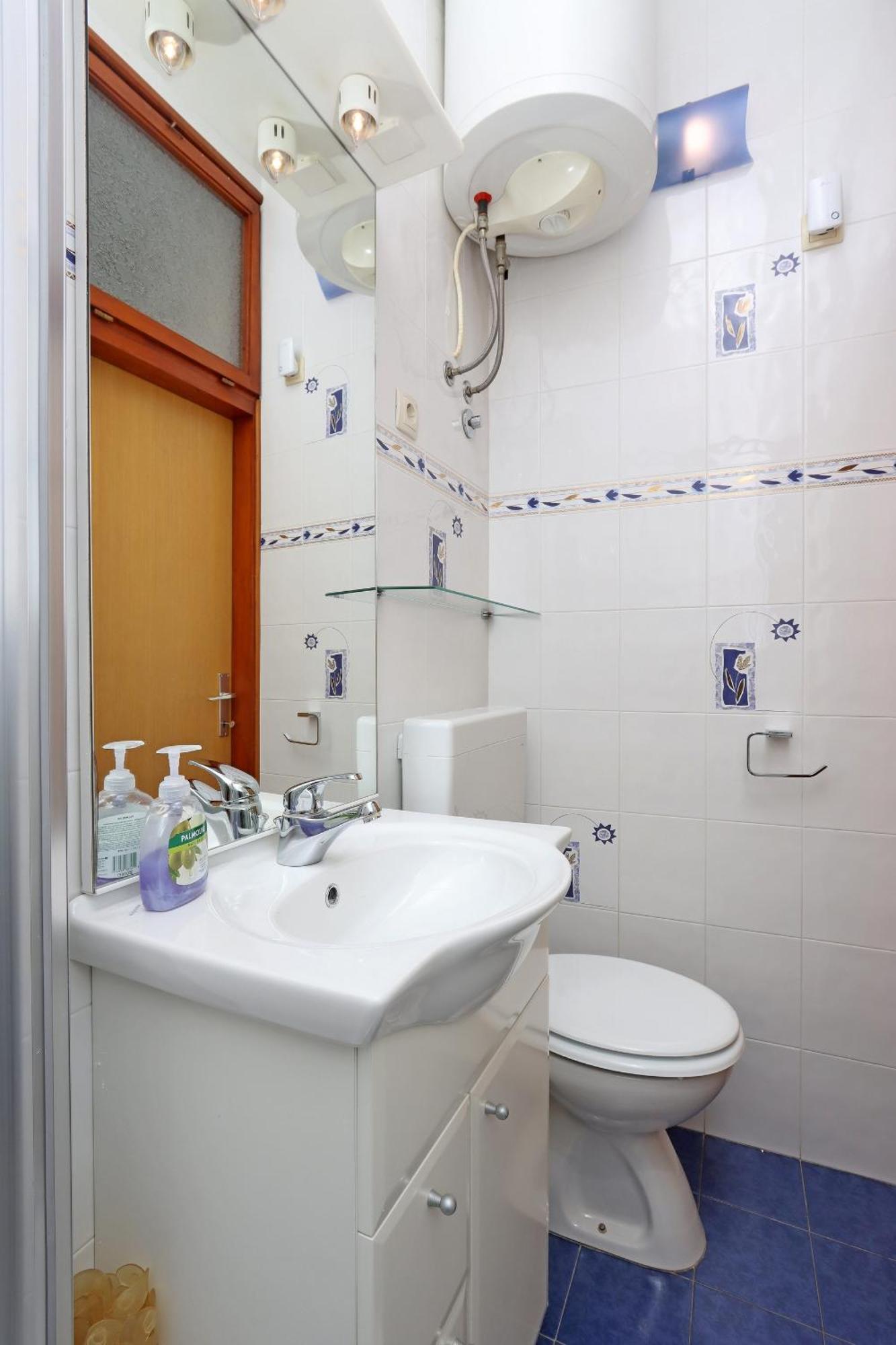 מטולי Apartments With A Parking Space Opatija - Pobri, Opatija - 7813 חדר תמונה